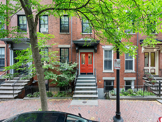 Boston Condos Red Door